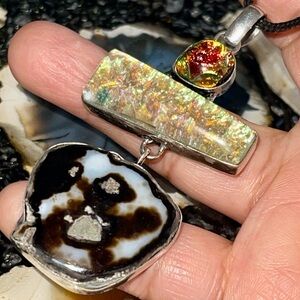 Crystal Pairing Orca Agate & Dichroic Pendant 2 7/8”